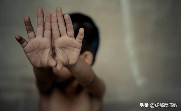 韓國鄭仁事件引爆中國，16個月大女嬰被虐待身亡，惡魔養父母人神共憤