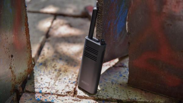 最遠6公里通話,最高5W功率,極蜂小語對講機A208有點強 最遠6公里通話,最高5W功率,極蜂小語對講機A208有點強