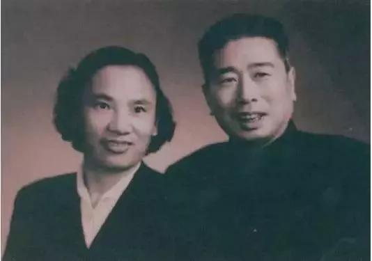 宋任窮上前線半年後,妻子去找毛主席,主席:你是不是怕他變心? 宋任窮上前線半年後,妻子去找毛主席,主席:你是不是怕他變心?