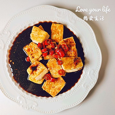 好吃的爆炸的香煎豆腐，沒有它我就不吃飯