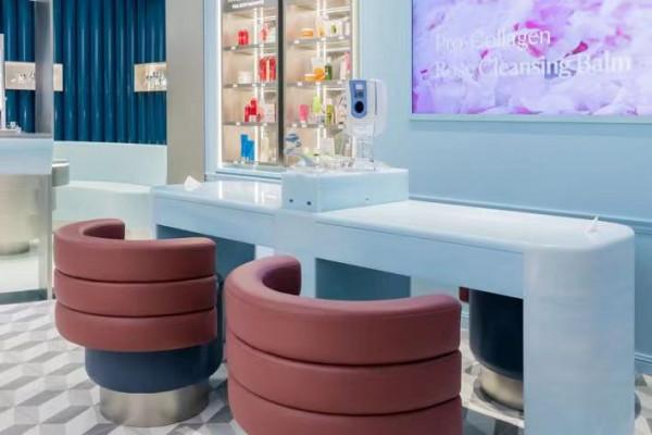 ELEMIS艾麗美中國首家“精品概念店”上海國金中心盛大開業