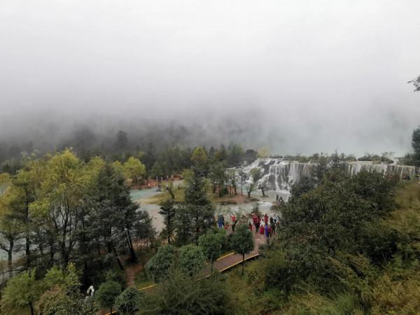 人間仙境——玉龍雪山之藍月谷