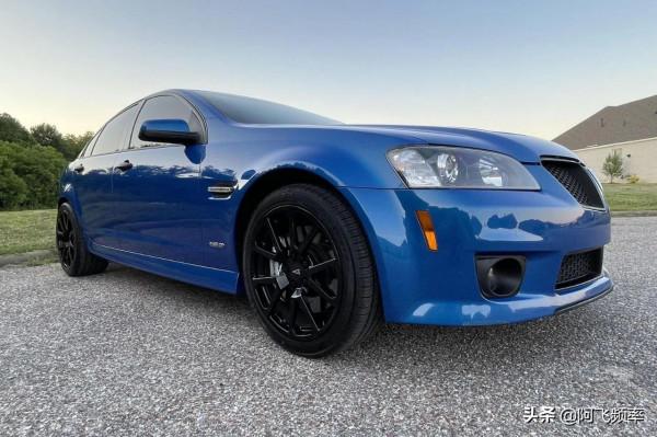 龐蒂克的最後一款V8車型 2009款龐蒂克G8 GXP