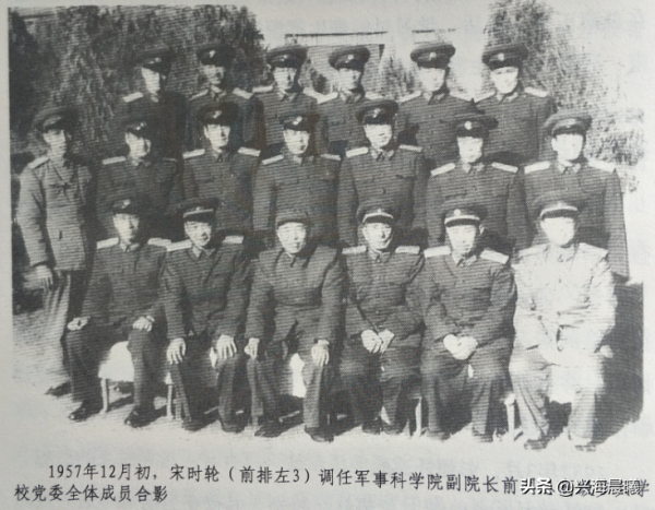 將軍見學團裡的華東戰場“四參座” 將軍見學團裡的華東戰場“四參座”