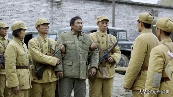 渡江戰役俘虜國軍師長，審訊時發現其真實身份，竟是我黨地下特工