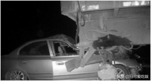 相聲天才洛桑:27歲爆紅時去世,一張欠條被郭德綱保留26年 相聲天才洛桑:27歲爆紅時去世,一張欠條被郭德綱保留26年