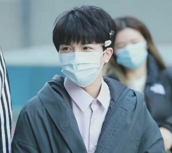 超20位明星現身錄製文聯春晚,流量和當紅小花齊聚,路透照片曝光 超20位明星現身錄製文聯春晚,流量和當紅小花齊聚,路透照片曝光