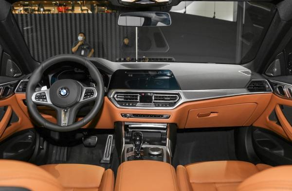 7.5s破百的全新寶馬4系,是否能夠同時兼顧顏值和效能 7.5s破百的全新寶馬4系,是否能夠同時兼顧顏值和效能