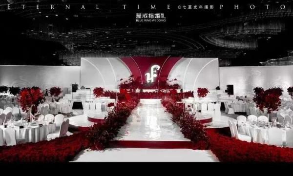 大紅色秀場風婚禮