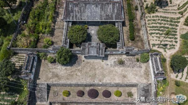 泰順儲存最為完好的一處宗祠 規模宏大、建造考究 為浙江省內罕見 泰順儲存最為完好的一處宗祠 規模宏大、建造考究 為浙江省內罕見