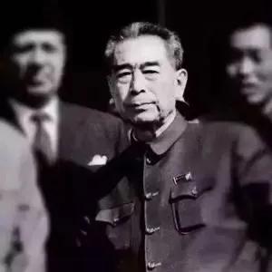 1976年，曾阻紅軍於大渡河的劉文輝緣何能進入周總理治喪委員會？