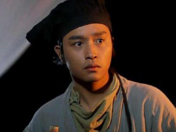 張國榮那些年驚豔歲月的歌，隨便一首，就可以打動七八零後的心聲