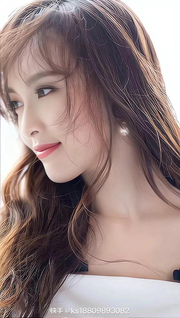 女星集圖:唐嫣 女星集圖:唐嫣