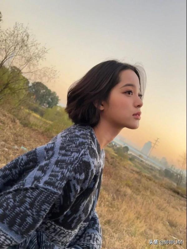 歐陽娜娜桌布精選