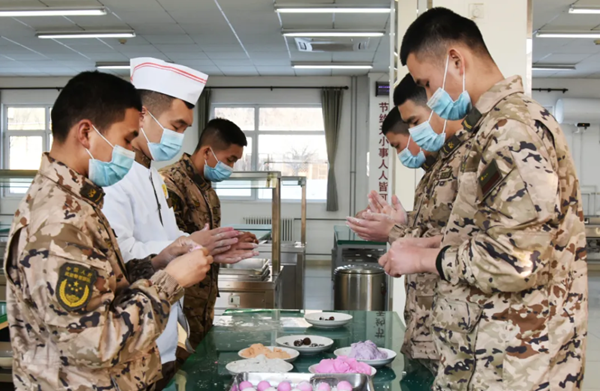 元宵節，中國軍人這樣過