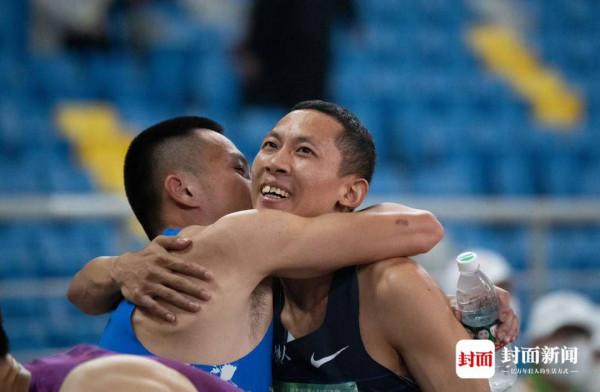 中國新飛人!樂山小夥楊磊奪全運會400米冠軍,兩刷個人最佳 中國新飛人!樂山小夥楊磊奪全運會400米冠軍,兩刷個人最佳