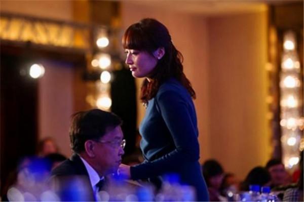 娃哈哈公主宗馥莉：身價800億40歲還單身，成父親宗慶後的心病