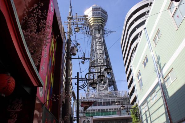 大坂通天閣將設巨型“螺旋滑梯”，遊客可10秒從3樓滑到地下