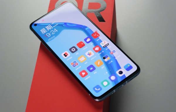 3000以內的手機也有好螢幕，當前這3款素質過硬，享受極致畫面