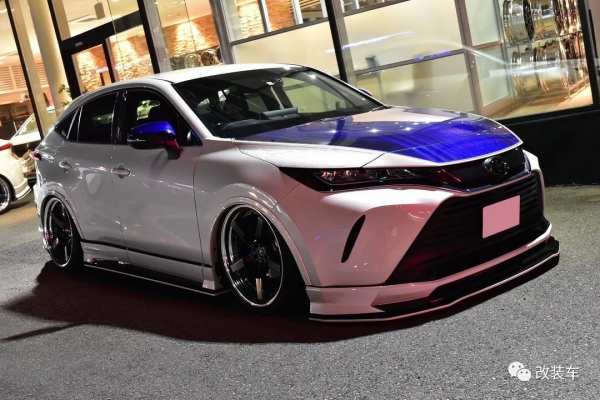 剛上市的豐田凌放馬上改爆它，SUV也有多種玩法