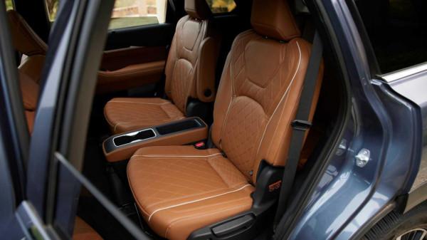 CVT終於換成9AT，但換得來銷量嗎？全新英菲尼迪QX60首試