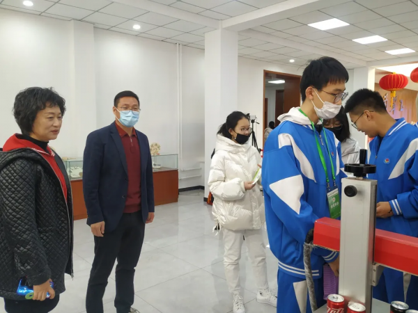 玉淵潭中學七屆科技文化嘉年華成功舉辦