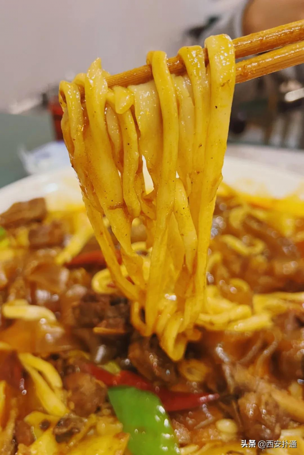 南稍門那家大盤雞重出江湖了！現在還好吃嗎？