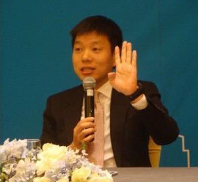 銀泰系“生吞”百年城：浙商大佬沈國軍與吳雲前的4年恩怨情仇