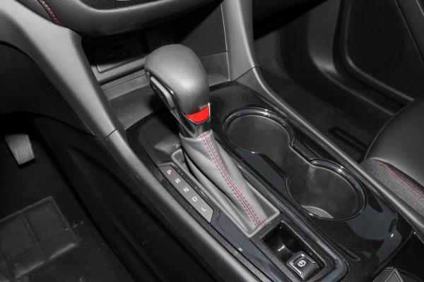 20萬左右的中型SUV,選這三款就行,皮實耐用、高速不飄、空間大 20萬左右的中型SUV,選這三款就行,皮實耐用、高速不飄、空間大