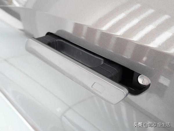 憑實力上位的新旗艦 WEY摩卡到店實拍 憑實力上位的新旗艦 WEY摩卡到店實拍