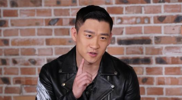 曹雲金演出時打過岳雲鵬？大鬧生日宴後，燒餅為何會想跟著離開？