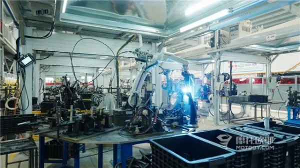 如果X-CAPE 650不叫摩托莫里尼，還會被詬病為摩托界的寶沃嗎？