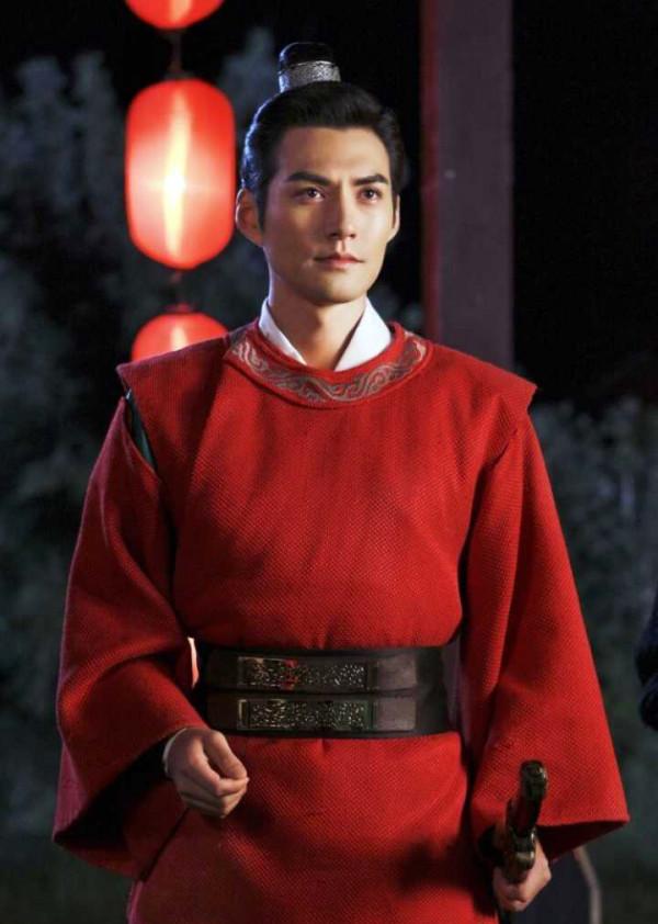 上戲97明星班 個個是人精 有人為走紅不擇手段 有人卻低調演戲受尊敬