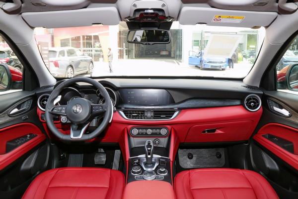 小眾又個性的一款中型SUV，Stelvio煥新升級