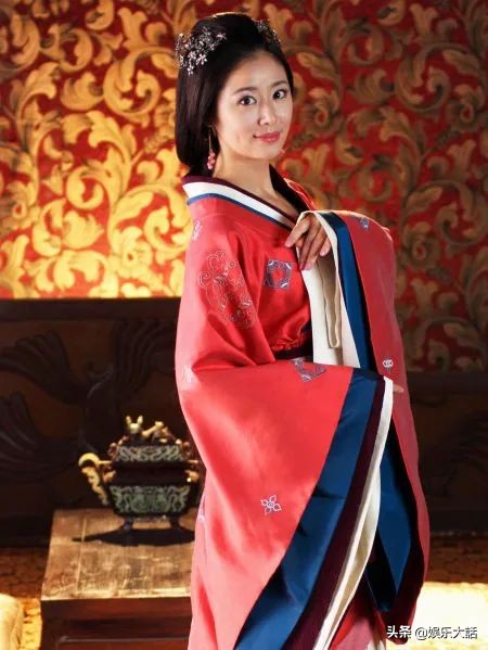 被於正捧紅的十位女星近況:趙麗穎閃離,袁姍姍再被罵,白鹿出圈 被於正捧紅的十位女星近況:趙麗穎閃離,袁姍姍再被罵,白鹿出圈