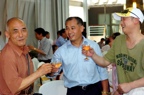 新中國第一次參加奧運會那些獲得銀牌的中國運動員今何在? 新中國第一次參加奧運會那些獲得銀牌的中國運動員今何在?