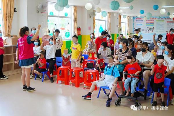 “康復教育七彩夢計劃”中秋主題活動,讓特殊兒童快樂過節 “康復教育七彩夢計劃”中秋主題活動,讓特殊兒童快樂過節