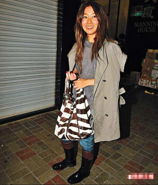 劉曉慶閨蜜是郎平,跳水皇后閨蜜是歌手?名人圈閨蜜組合太神奇 劉曉慶閨蜜是郎平,跳水皇后閨蜜是歌手?名人圈閨蜜組合太神奇