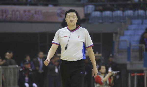 葉楠可不是一般人,懟過杜鋒李春江,吼懵楊鳴,結果出事了 葉楠可不是一般人,懟過杜鋒李春江,吼懵楊鳴,結果出事了