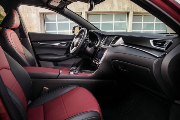 2&period;0T&plus;四驅，英菲尼迪轎跑SUV QX55年中引入