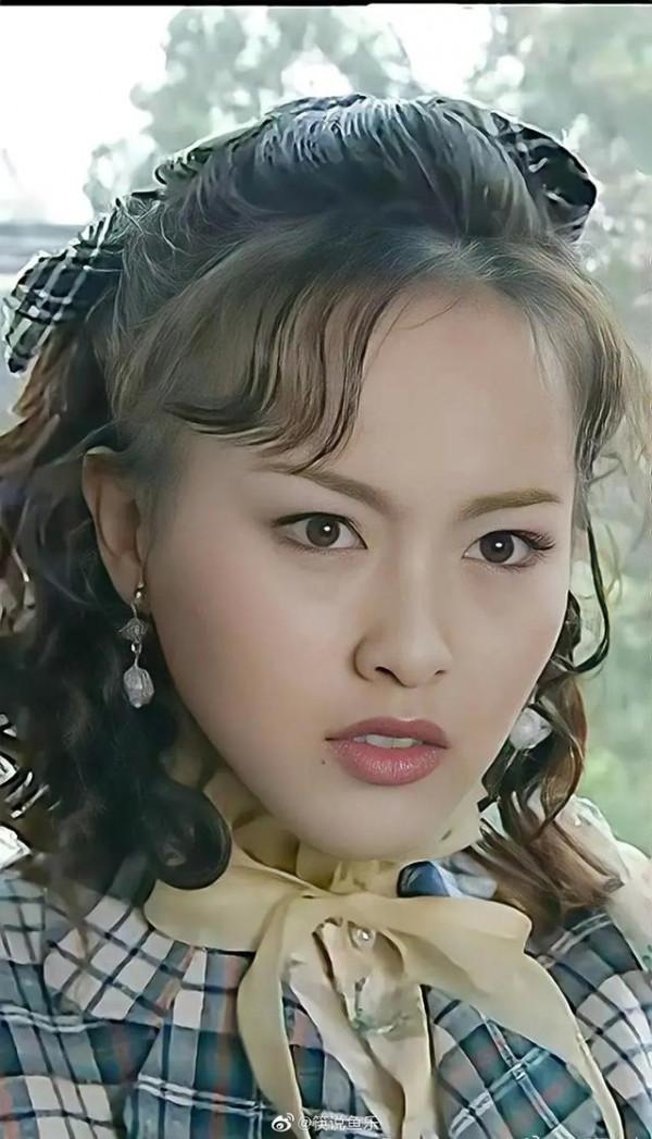 《花滿樓》裡的唐嫣真的好美，這才是顏值巔峰