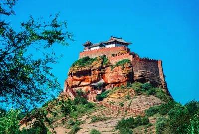 客家土樓與老家塢壁：異族威脅下的華夏文化庇護所