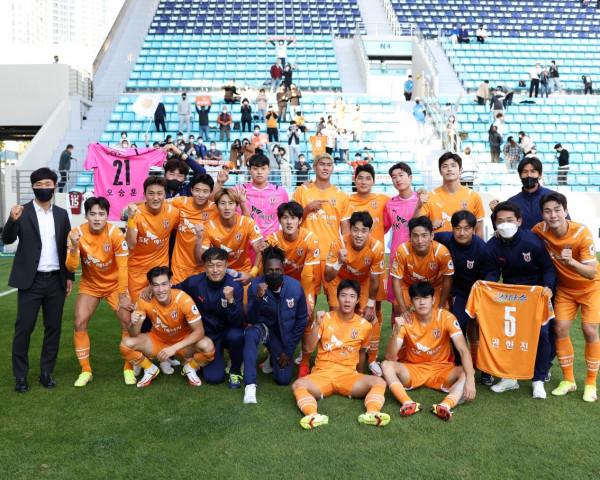 K1聯賽第34輪綜述：全北強勢領跑，濟州五球大勝逆襲至第四