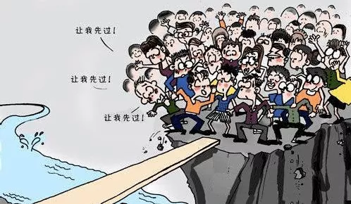 薇婭的13億罰款，道盡了我們的悲涼。如今我們努力真的還有意義嗎