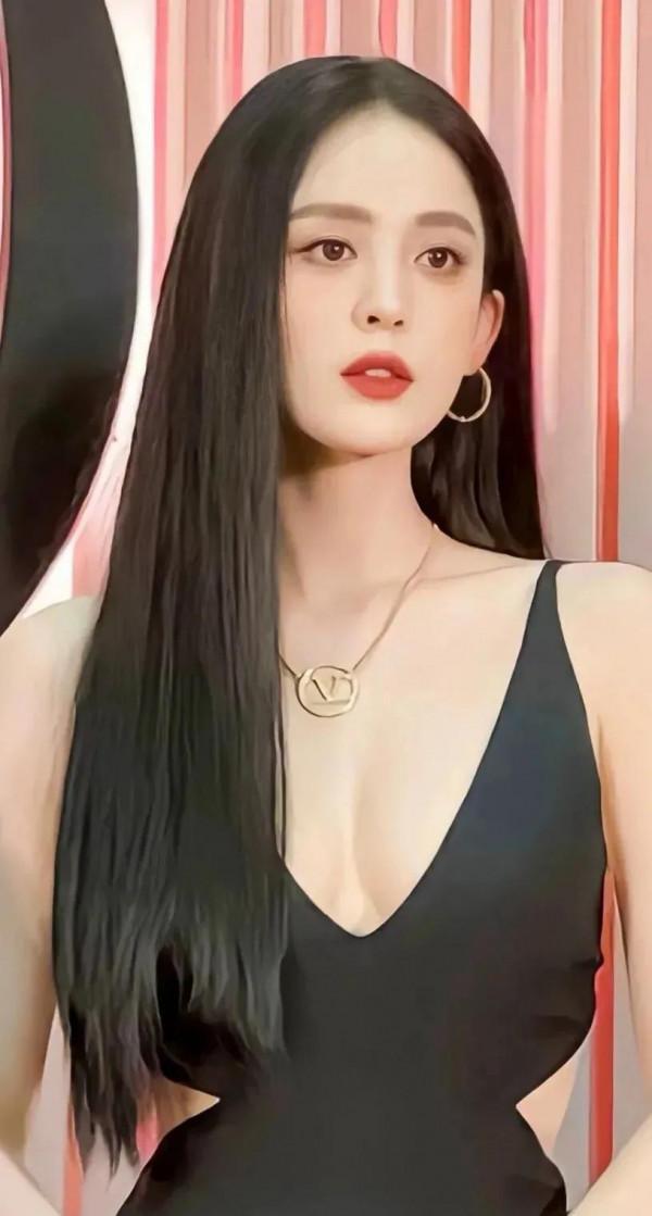 魅力四射古麗娜扎 魅力四射古麗娜扎