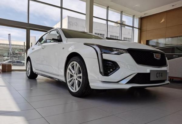 令人滿意的凱迪拉克CT4,操控不輸3系,入門即配8AT,23.97萬起 令人滿意的凱迪拉克CT4,操控不輸3系,入門即配8AT,23.97萬起