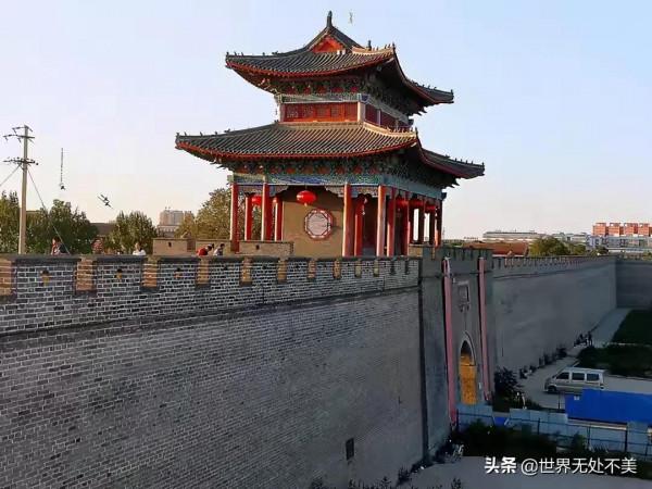 朱元璋為保證城牆質量，要求每塊磚刻上名字