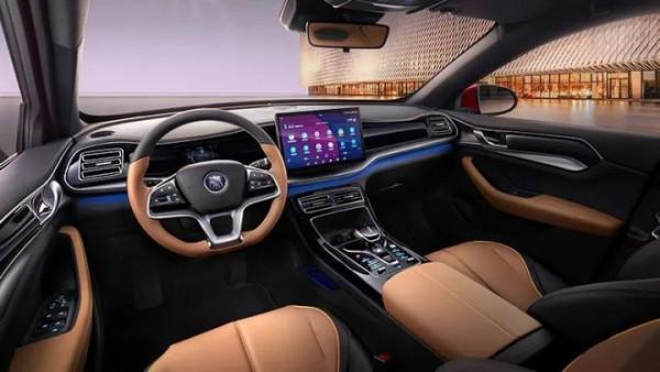 效能與油耗完美結合，這三款轎車是如何做到的？