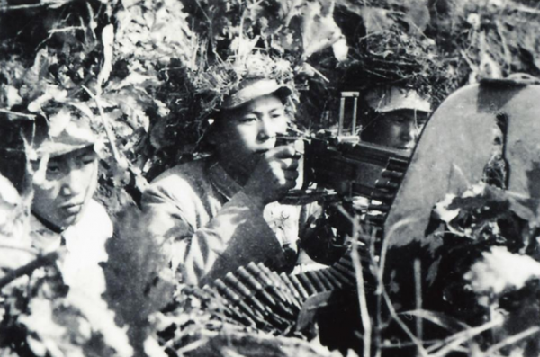 王學風：雙腿盡斷死守殲敵，犧牲68年籍貫成迷，兩省農民搶著認親