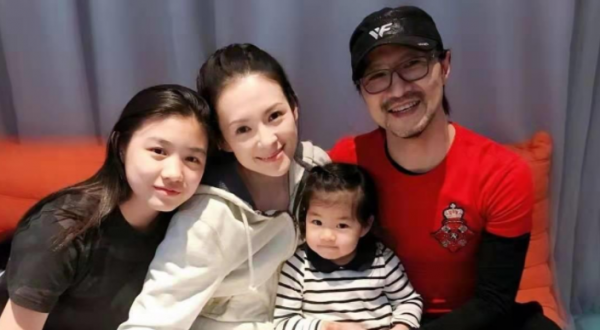 汪峰大女兒釋出新歌引熱議，她的聲線如何？